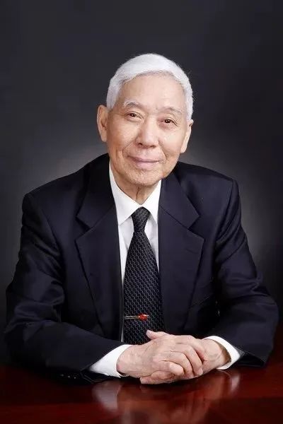 当代心脏病学之父陈灏珠院士逝世，他是因何去世的？
